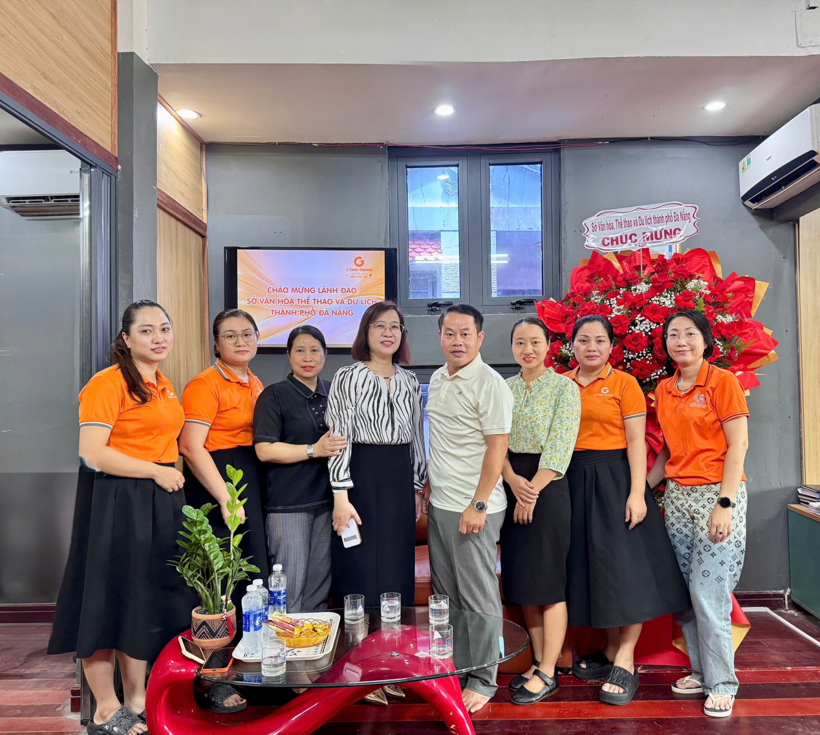 Lãnh đạo Sở Văn Hóa, Thể thao & Du lịch cùng Lãnh đạo Công ty Công Thành